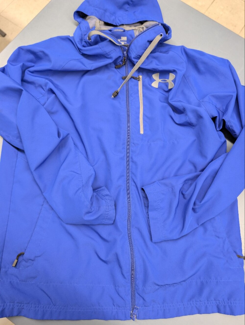 Under Armour Women's Blue Lightweight Softshell Jacket